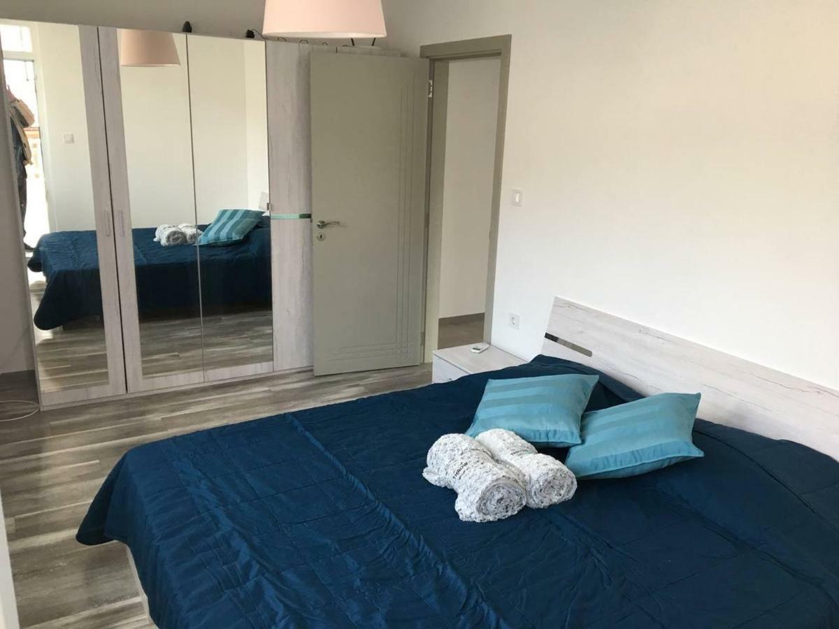 Apartvel Apartment 3 Velingrad Bagian luar foto