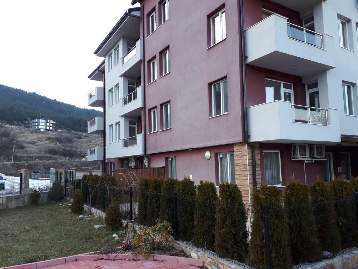 Apartvel Apartment 3 Velingrad Bagian luar foto